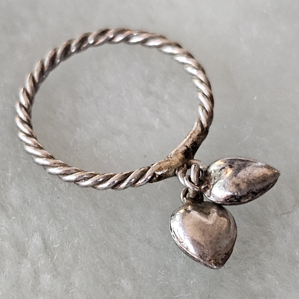 Ring Dangling Hearts Silver Ring Tiny Size 4 Lot … - image 2